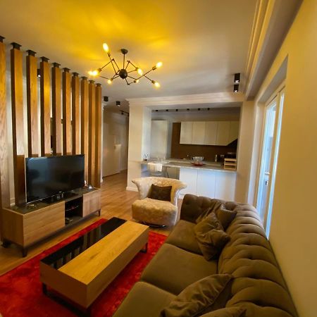 Mel'S Place Tiran Dış mekan fotoğraf