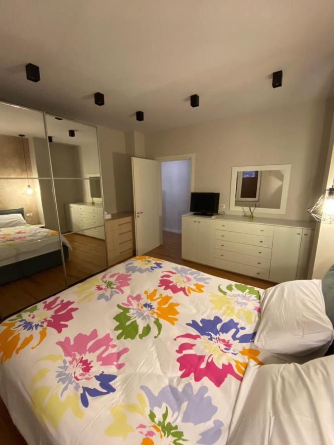 Mel'S Place Tiran Dış mekan fotoğraf