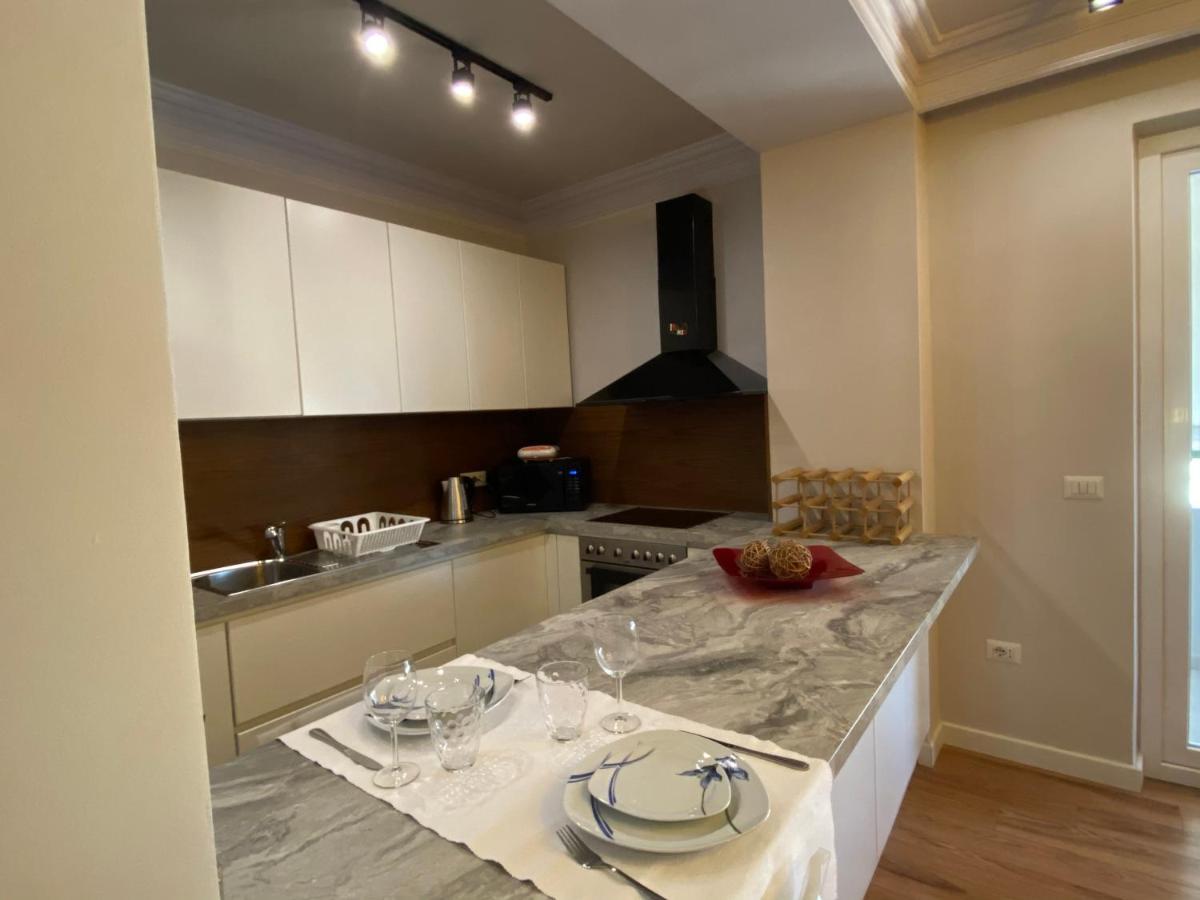 Mel'S Place Tiran Dış mekan fotoğraf